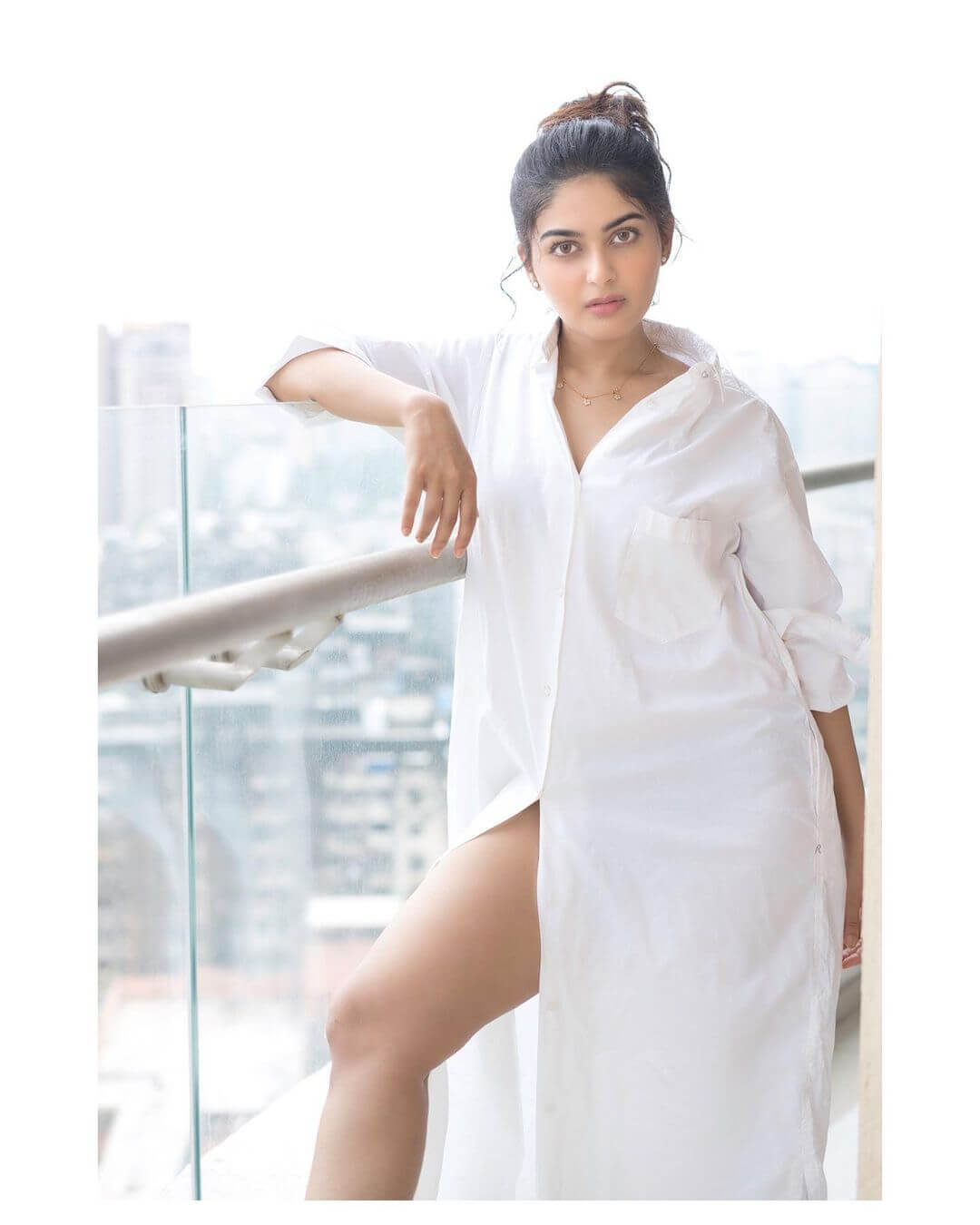 Actress Vaibhavi Shandilya sexy look in long white dress