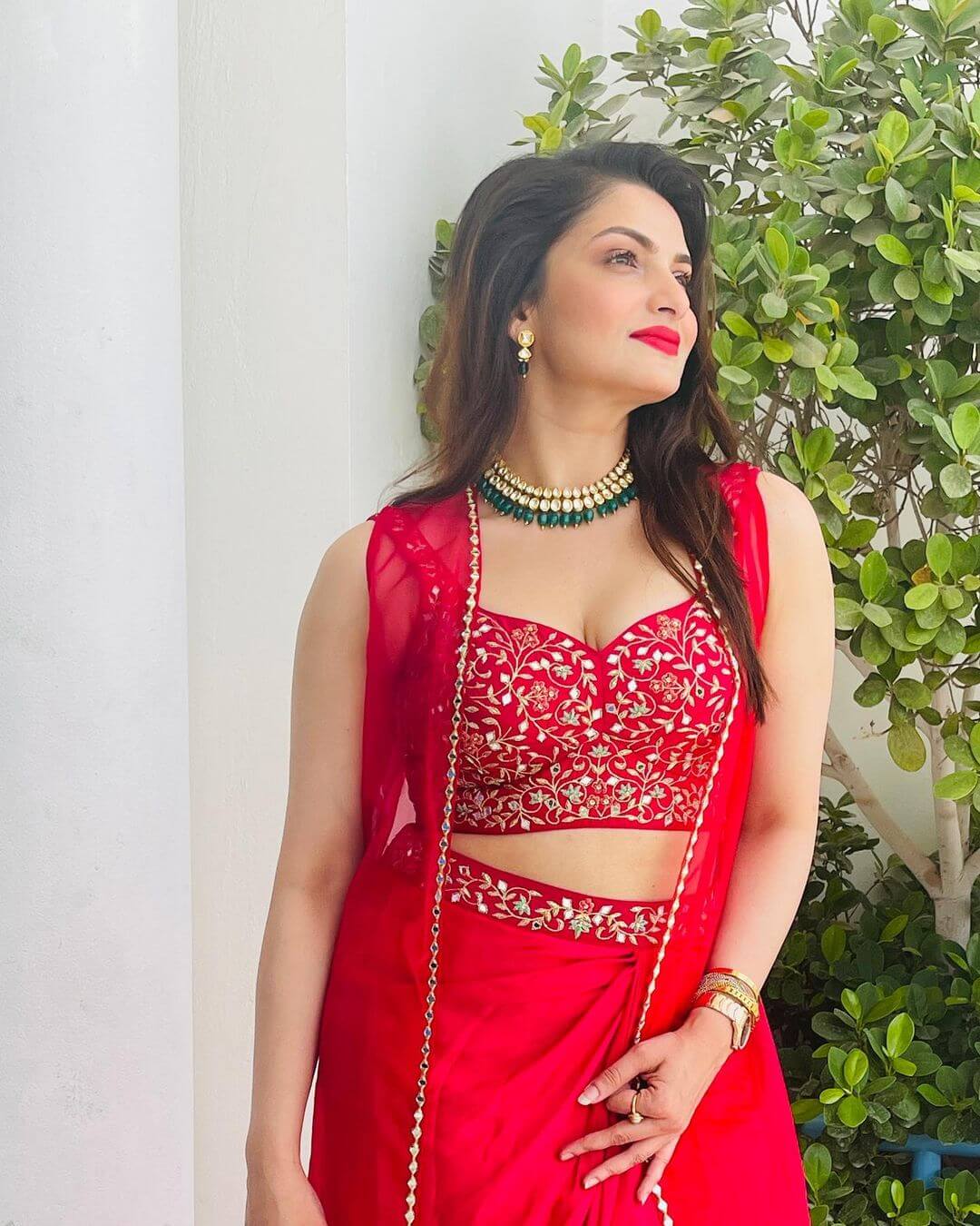 Actress Tanusree Chakraborthy in sexy red lehenga 