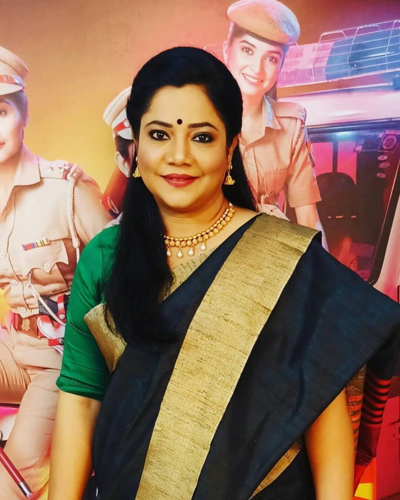Actress Sonali Pandit Naik
