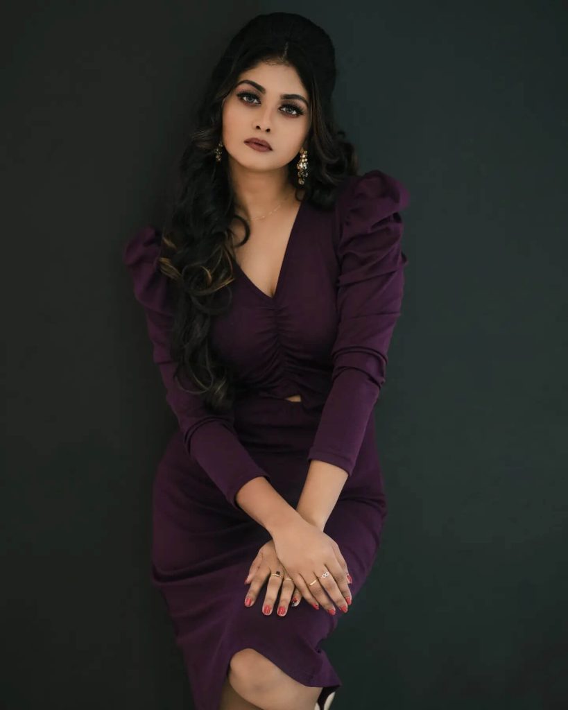 Actress Vindhuja Vikraman