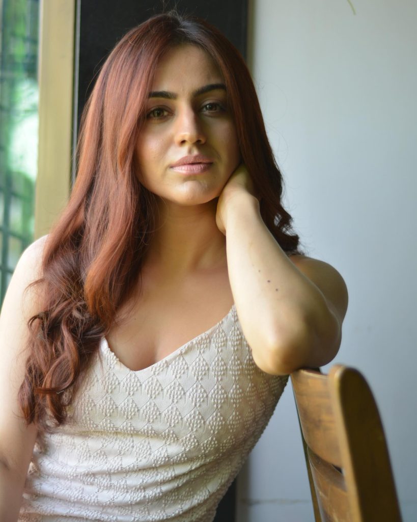 Actress Aksha Pardasany